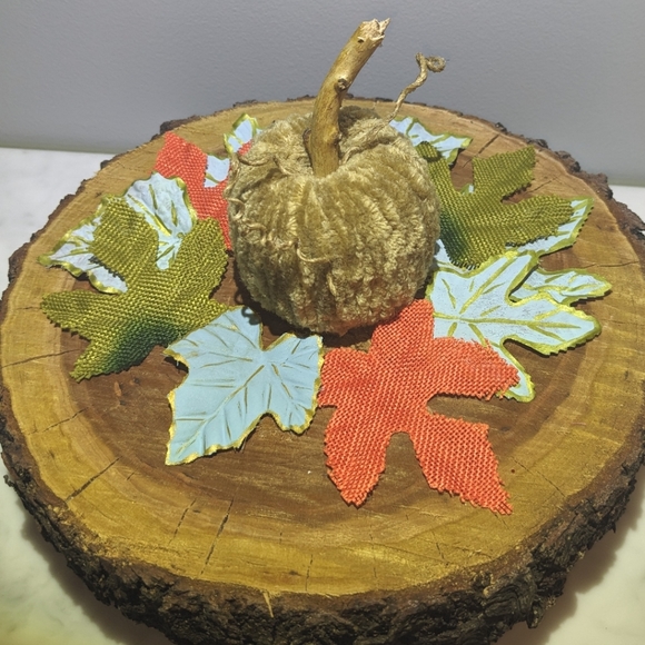 Primitive Fall Decor / Handmade Pumpkin / Yarn Pumpkin - Picture 6 of 9